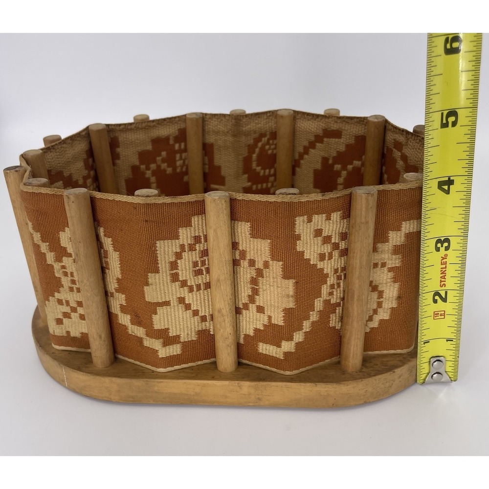 Grannycore Hawaii Handmade Basket Napkin Sewing Fruit Doily burlap Wood Dowels - Picture 11 of 11